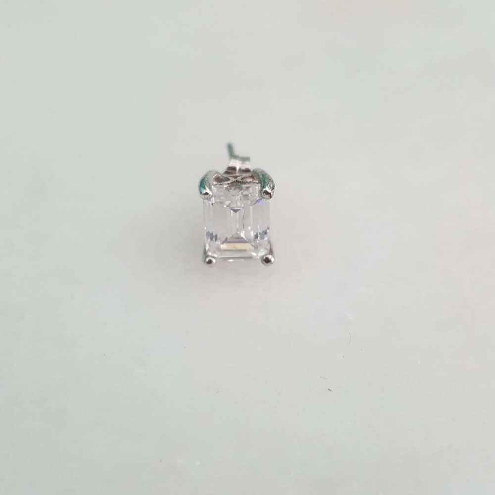 Sterling Silver CZ Earring